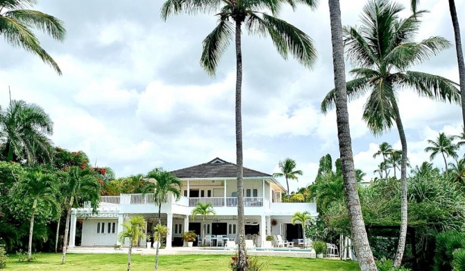 Azulsalado, Amazing Beachfront Villa