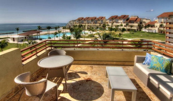 Beachfront Paradise Luxury Penthouse Punta Cana