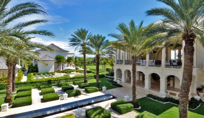 Luxury 9-bedroom ocean and golf front mansion with full service staff in exclusive resort