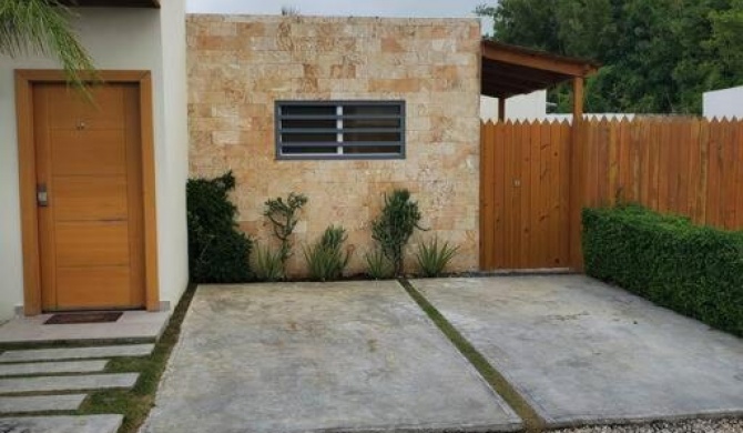 Maison chaleureuse avec Jacuzzi !