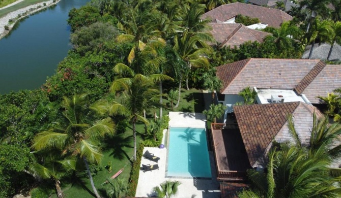 Private Pool Villa in Puntacana Resort & Club