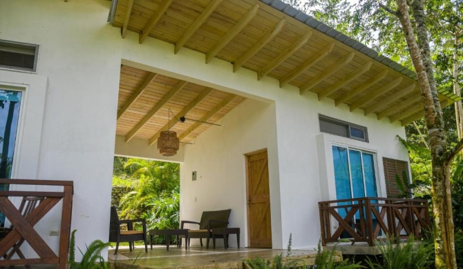 Villa Luciernaga, Diferencia Eco Retreat