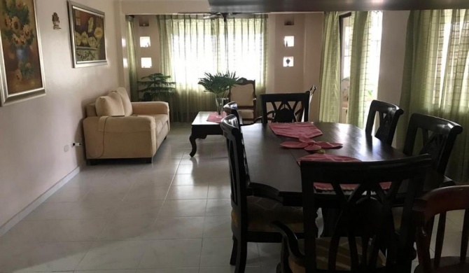 Apartamento amueblado en Villa Olga