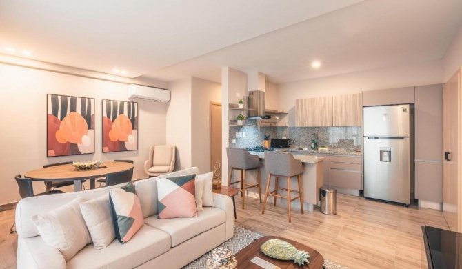 Breakfast Included Fully Serviced Apartment at Regatta Living II - 305