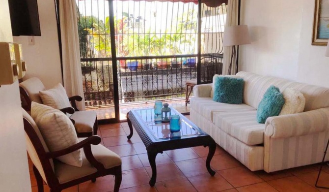 ZONA COLONIAL 2 habitaciones+wifi+balcon apartamento completo