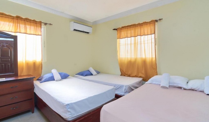 4-Bed 1Bedroom Apartment with Free Wi-Fi