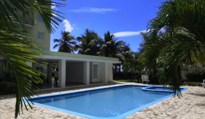 Appartamento di lusso con piscina e vista mare