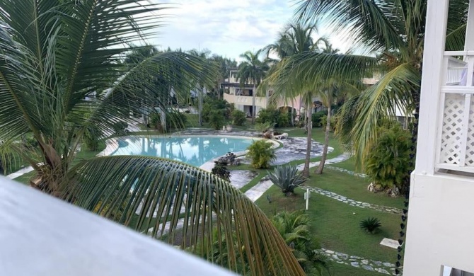 Apartamento con piscina en Bayahibe Dominicus.