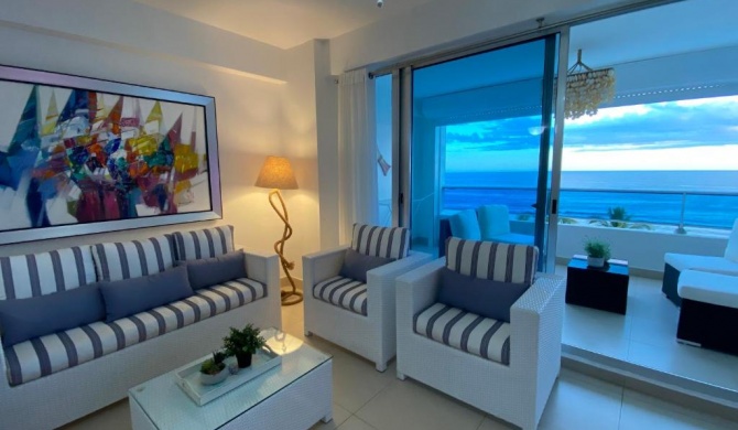 Beachfront Apt. W/3 beds Las Olas Juan Dolio