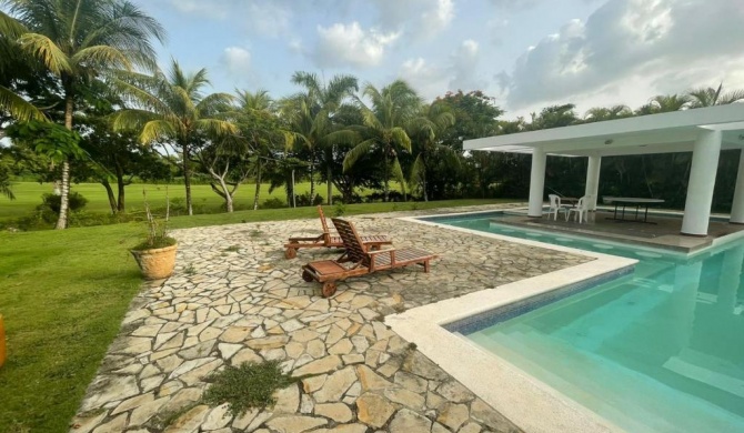 Villa In Guavaberry for all kinds of activities